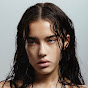 Claudia Valentina YouTube channel thumbnail