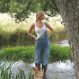 Hannah Adkins YouTube channel thumbnail