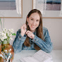 Erin Smith YouTube channel thumbnail