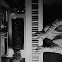 Yuh Baek YouTube channel thumbnail