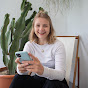 Isabelle Moegelin YouTube channel thumbnail