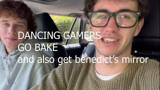 THE DANCING GAMERS COOK A MASSIVE FEAST! (Epic Cooking Challenge) thumbnail