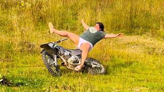 FAILS THAT ARE ABSOLUTELY UNHINGED 💀 Try Not to Laugh Challenge thumbnail